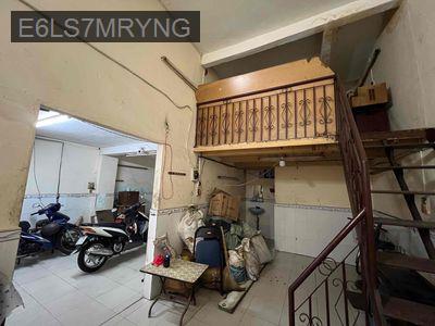 Nhà chính chủ căn đôi ngang 6.8m hẻm thông TháI Phiên - Phường 2  -  Quận 11 