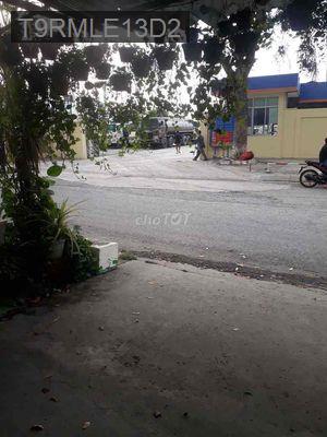 NHÀ ĐẸP 1 TRỆT 1 LẦU MẶT TIỀN, XÂY KIÊN CỐ - TT. Nhà Bè  -  Huyện Nhà Bè 