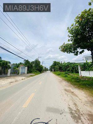 đất sổ hồng riêng. mặt đường nhựa. - Phường Hưng Định  -  Thị xã Thuận An 