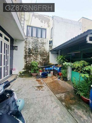 Bán chia tài sản . Nhà Giá rẻ, 71m2 giá chỉ 5.550 tỏi - Phường Bình Hưng Hòa  -  Quận Bình Tân 