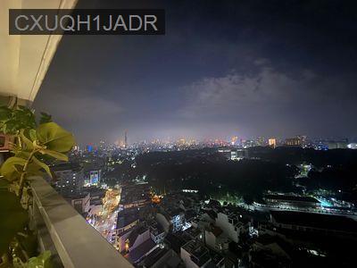 Chính chủ cần bán căn hộ GoldenMasion 3PN/2WC tầng cao view Landmark - Phường 9  -  Quận Phú Nhuận 