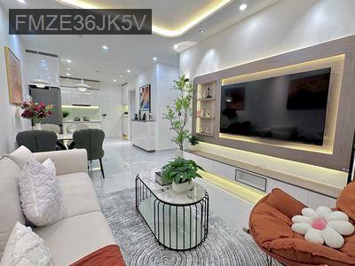 Cần bán gấp căn hộ Sky Garden 2, PMH,Q7 nhà đẹp, view hồ bơi - Phường Tân Phong  -  Quận 7 