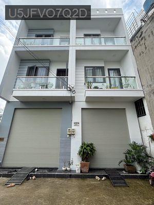 Tôi chính chủ bán nhà 3 lầu bình tân 4x17 giá 3 tỷ 8 - Phường Bình Hưng Hòa B  -  Quận Bình Tân 