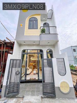 Nhà ngộp - Nguyễn Hữu Trí, Bình Chánh - SHR - 90m2 - 1.35 tỷ đồng - TT. Tân Túc  -  Huyện Bình Chánh 