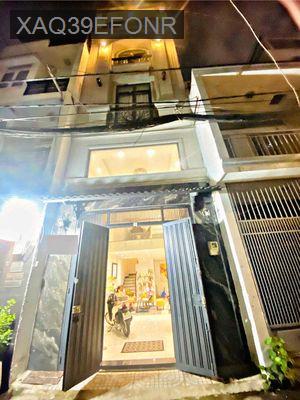 Bán nhà 3 tầng kiến trúc hiện đại, full nội thất tại đường Quang Trung - Phường 8  -  Quận Gò Vấp 