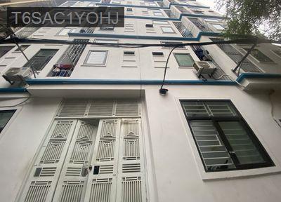 Cần bán nhà gấp 60m2 4 tầng mt 5m giá chỉ 3,9 tỷ - Phường 5  -  Quận 8 