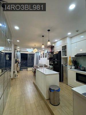 CHUYỂN NHƯỢNG CĂN HỘ 2PN C/C THE GOLD VIEW GIÁ ĐẦU TƯ - Phường 1  -  Quận 4 