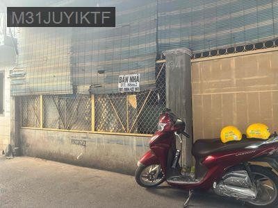 Bán nhà gần đường Nguyễn Ảnh Thủ - Xã Trung Chánh  -  Huyện Hóc Môn 