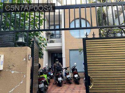 nhà đẹp sát sân bay - Phường 4  -  Quận Tân Bình 