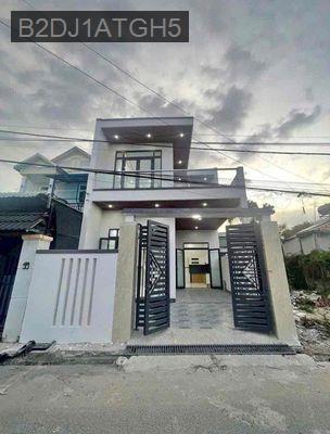 Chủ cần tiền ra đi gấp căn nhà còn thương lượng giá - Xã Bình Chánh  -  Huyện Bình Chánh 