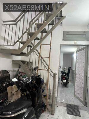 Bán nhà - Phường 8  -  Quận 10  - 28m² - 4.9tỷ