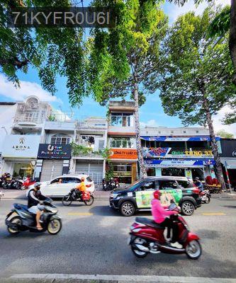 Bán nhà chính chủ - Phường Tân Định  -  Quận 1 