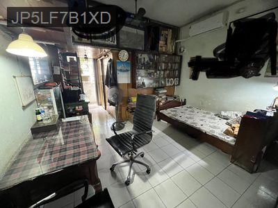 Cần bán gấp căn studio mặt tiền đường Trần Hưng Đạo quận 1 - Phường Cô Giang  -  Quận 1 