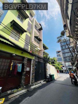 Bán nhà hẻm 6m Hoàng Hoa Thám ngay ga T3 - Phường 13  -  Quận Tân Bình 