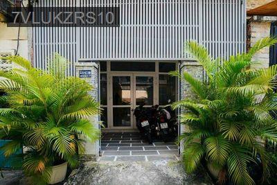 Nhà đường Hoàng Văn Thụ, Tân Bình, 1 trệt 2 lầu, 4PN,4WC - Phường 4  -  Quận Tân Bình 