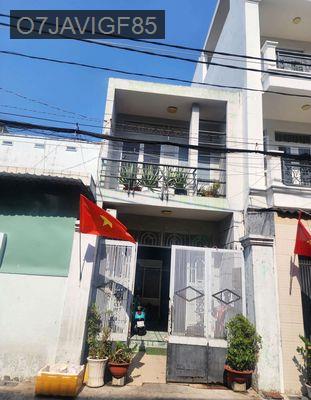 BÁN NHÀ CŨ 2 MẶT. HẺM XE HƠI 10M BÀU CÁC - Phường 12  -  Quận Tân Bình 