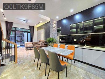 NHÀ PHỐ BCONS SỔ SẴN LIỀN KỀ LÀNG ĐẠI HỌC, METRO, 4 TẦNG, 135 TIỆN ÍCH - Phường Linh Xuân  -  Quận Thủ Đức 