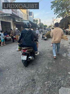 NHÀ NGỘP BÁN GẤP GIÁ RẺ PHÁP LÝ CHUẨN - Xã Tân Quý Tây  -  Huyện Bình Chánh 