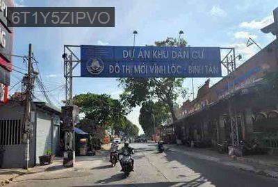 Nhà khu vip KDC có hầm để xe ô tô 3 tầng để lại nội thất gỗ cao cấp - Phường Bình Hưng Hòa B  -  Quận Bình Tân 