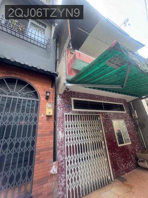Chính chủ bán: Nhà 40m2 Hẻm Nguyễn Tri Phương, Quận 10, tiện xây mới - Phường 4  -  Quận 10 