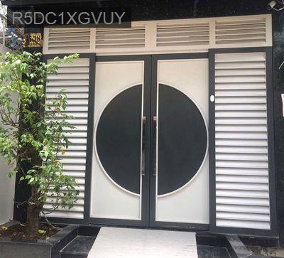 Nhà đẹp, hẻm to, đường Dương Bá Trạc Q8, thuận tiện di chuyển - Phường 1  -  Quận 8 