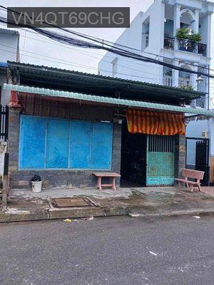 Bán gấp nhà phạm văn hai (k tiếp mô giới) - Xã Phạm Văn Hai  -  Huyện Bình Chánh 