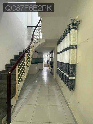 Bán nhà nhỏ - Phường 3  -  Quận Phú Nhuận 