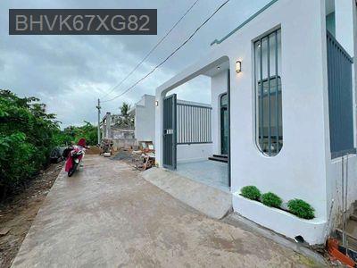 Bán nhà gần trường học mỹ lộc - Xã Mỹ Lộc  -  Huyện Cần Giuộc 