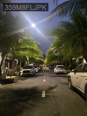 Chính chủ bán căn nhà DT đất 60m2, DTSD 120m2, nhà hướng ĐN, BV 24/24. - Phường Dĩ An  -  Thị xã Dĩ An 