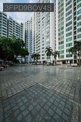 bán căn hộ hoàng anh 2, dt 114.5 m2, vị trí gần cầu Nguyễn Văn cừ - Phường Tân Hưng  -  Quận 7 