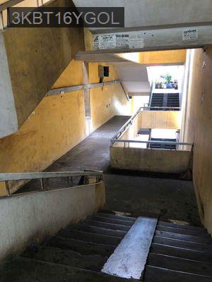 Q11-CĂN GÓC LẦU 3 CHUNG CƯ LẠC LONG QUÂN(CHỢ HOA) - Phường 5  -  Quận 11 