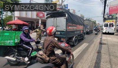 Chính chủ bán nhà mặt tiền buôn bán Phan Huy Ích p14 dt 4x25m cấp 4 - Phường 14  -  Quận Gò Vấp 