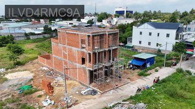 CẦN BÁN GẤP CĂN NHÀ 2 LẦU MỚI XÂY MẶT TIỀN, GIÁ CHỈ 3,350TỶ. - Phường Tương Bình Hiệp  -  Thành phố Thủ Dầu Một 