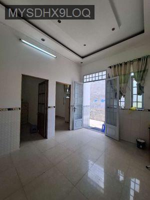 CC bán nhà hẻm gần chợ Thủ Đức - Phường Linh Tây  -  Quận Thủ Đức 