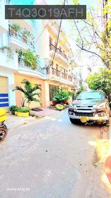 Nhà kề mặt tiền kinh doanh,chủ ngộp giảm 2.6 tỏi chỉ còn 8 tỏi xíu - Phường Tân Sơn Nhì  -  Quận Tân Phú 