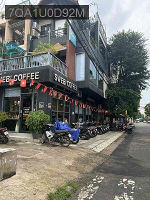 Bán nhà mặt phố view đẹp tại đường Tên Lửa - Phường Bình Trị Đông B  -  Quận Bình Tân 