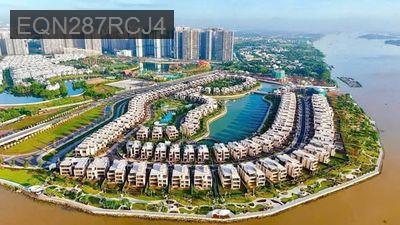 Chỉ 500tr nhà 3.4 tỷ Vinhomes Green City 4 Tầng, tặng vf3,thuê 25tr/th - Thị trấn Hậu Nghĩa  -  Huyện Đức Hòa 