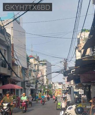 NHÀ LINH ĐÔNG, HẺM XE HƠI. DT 70,4M2, NGANG HƠN 4M. - Phường Linh Đông  -  Quận Thủ Đức 