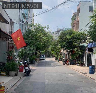 nhà 1 xẹt ngắn Thông. đường lớn 2 xe hơi né nhau có vỉ hè.  4 tầng. - Phường 6  -  Quận Gò Vấp 