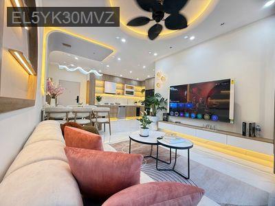 Bán căn hộ Sky Garden 1: 3PN 91m2 căn góc, Full nội thất cao cấp. - Phường Tân Phong  -  Quận 7 