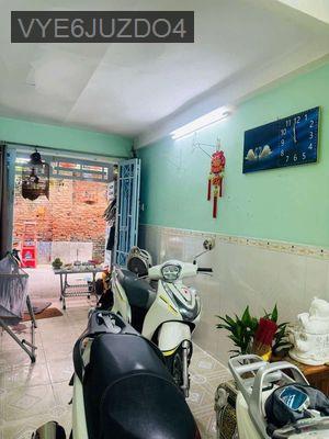 Nhà chính chủ cần bán đi đinh cư nước ngoài - Phường 9  -  Quận 8 