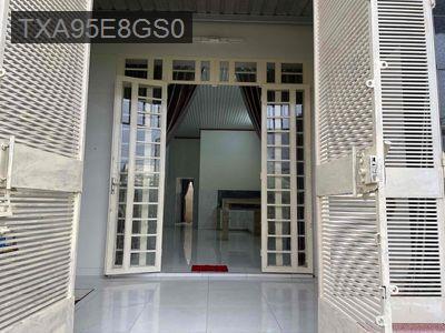 Cần bán nhà cấp 4 đã hoàn công xây kiên cố thị Trấn Hóc Môn giá 2.2 tỷ - TT. Hóc Môn  -  Huyện Hóc Môn 