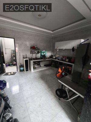 Cần bán nhà mặt tiền Miếu Bình Đông - Phường Bình Hưng Hòa A  -  Quận Bình Tân 