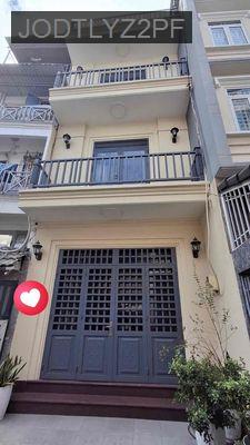 Cần bán gấp nhà Quận 5 ngay góc Trần Hưng Đạo-Trần Bình Trọng - Phường 2  -  Quận 5 