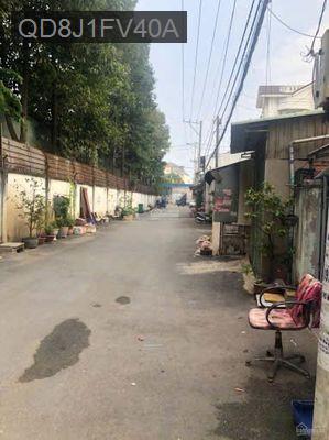 GIA ĐÌNH TÔI CẦN TIỀN NÊN MUỐN CHUYỂN NHƯỢNG LÔ ĐẤT FULL THỔ CƯ - Xã Vĩnh Lộc B  -  Huyện Bình Chánh 