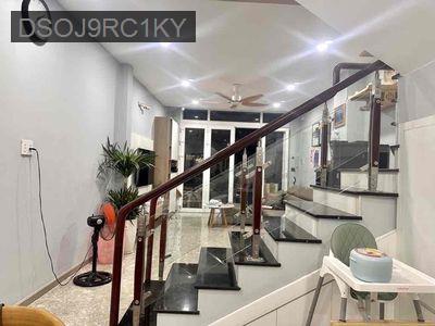 NHÀ 3 TẦNG NGAY CÔNG VIÊN ĐẠI HỌC CẢNH SÁT THỦ ĐỨC 65M2 GIÁ NHỈNH 8 TY - Phường Linh Tây  -  Quận Thủ Đức 
