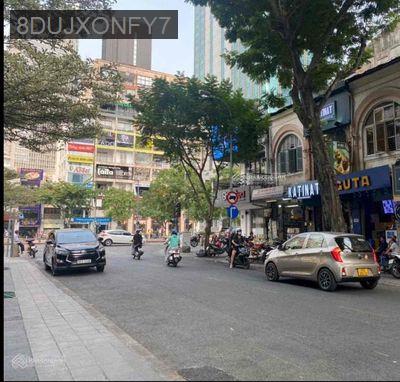 Bán nhà - Phường Bến Nghé  -  Quận 1  - 68m² - 90tỷ