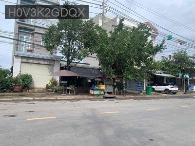 Bán đất tặng nhà nặt tiền kinh doanh, đang cho thuê bán cafe - Xã Long Định  -  Huyện Cần Đước 