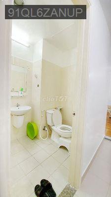 Chính chủ bán căn hộ Lotus garden Tân Phú, 1 phòng ngủ giá 2.8 tỉ - Phường Hòa Thạnh  -  Quận Tân Phú 