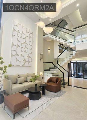 Sát Tên Lửa, 4m4x13,5m.. Trệt lửng 3 lầu, hẻm xe hơi, full nội thất - Phường Bình Trị Đông  -  Quận Bình Tân 